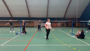 vidéo 4 badminton collège